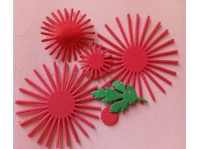 Заготовка, вирубка із фоамірану для подальшої творчості