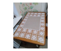 Скатерть ажурная комбинированная, вязаная крючком, ручной сборки.