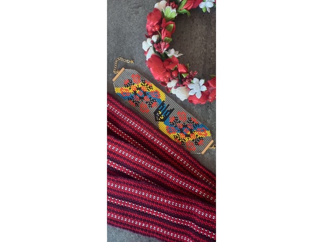 Браслети з бісеру. Ручна робота.