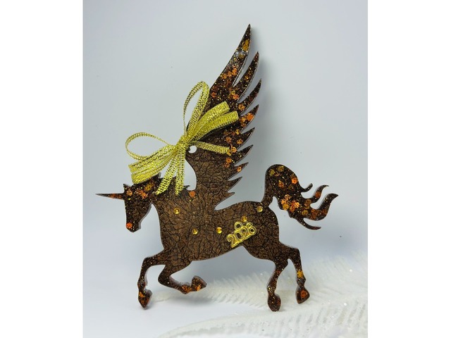 Магніт *Кінь*. Новорічний декор з епоксидної смоли.