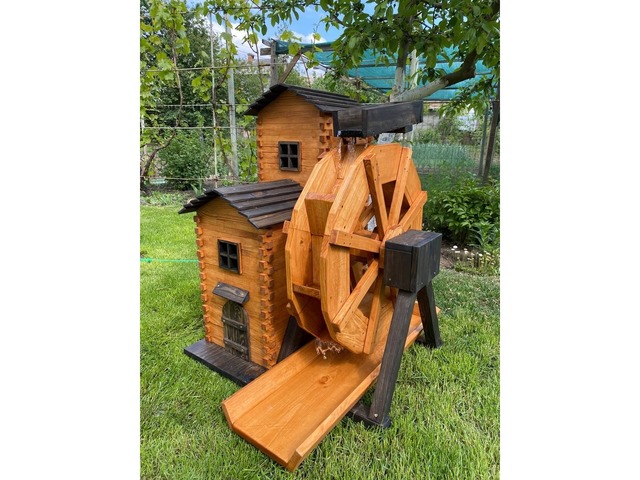 Декоративний водяний млин із сосни – робочий механізм (10 000 грн)
