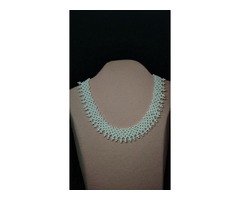 Селянка-жіноча. чорна та біла