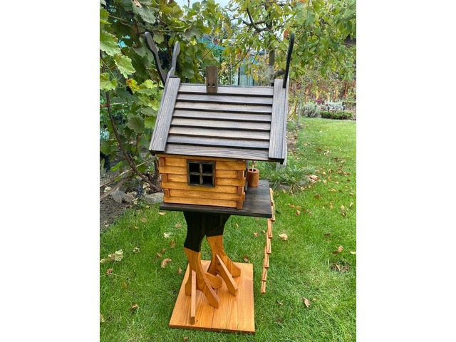 Хатинка на курячих ніжках 1