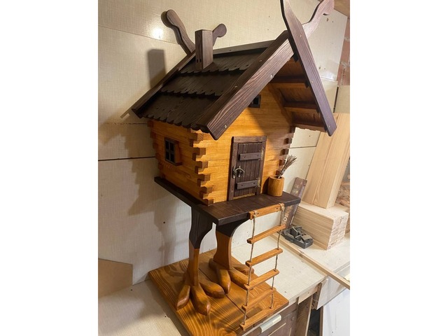 Хатинка на курячих ніжках 2-1