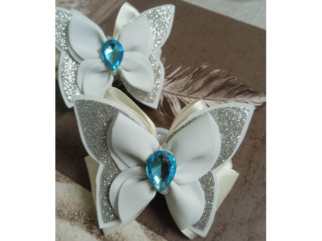 Бантики для дівчат