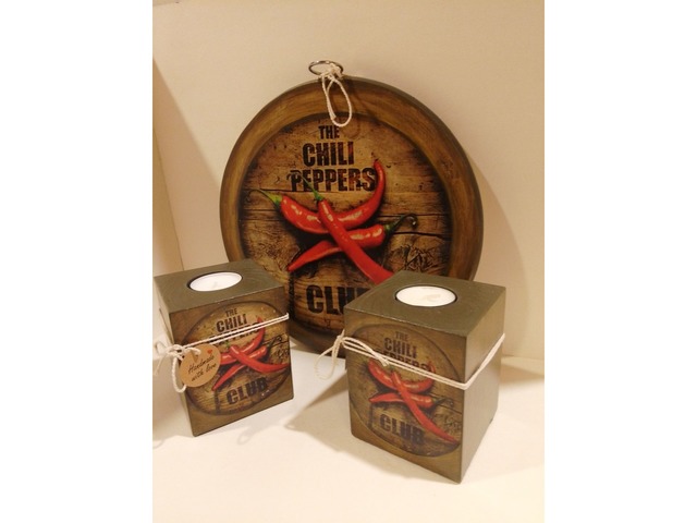 Набор   доска для пиццы и подсвечники