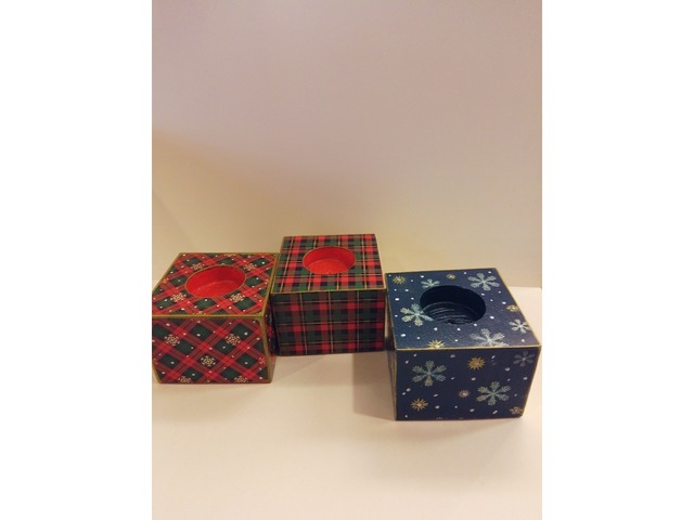 Подсвечник "Новогодняя коробка"