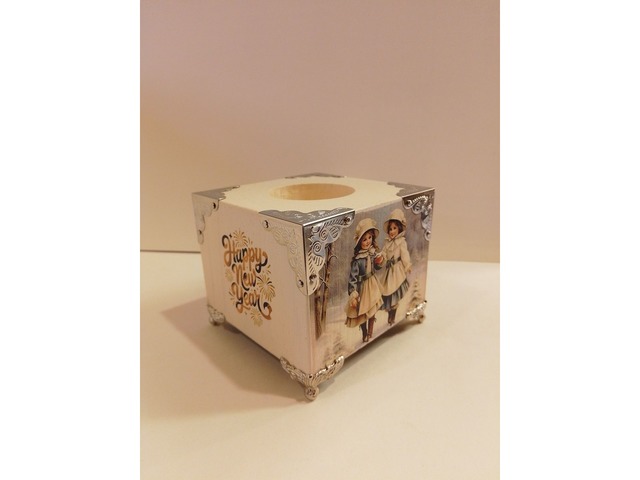 Подсвечники"Зимняя прогулка"