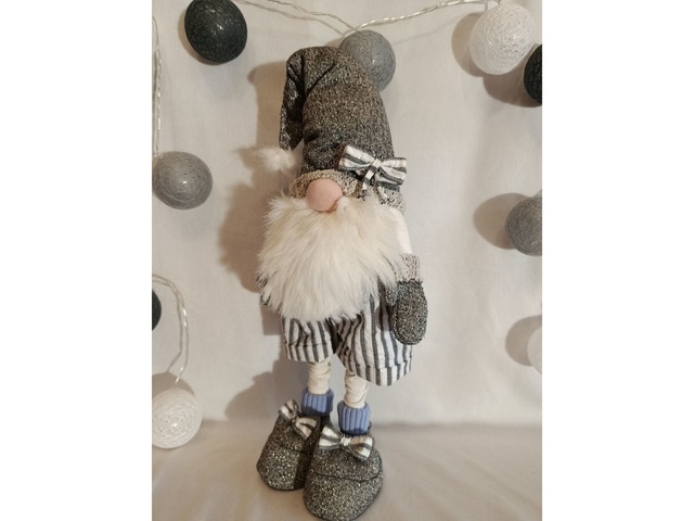 Новорічні гноми ручної роботи