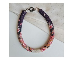 Прикраса із бісеру кольє-джгут 