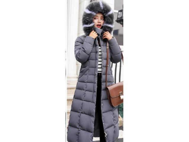 Жіноче пальто -      нове