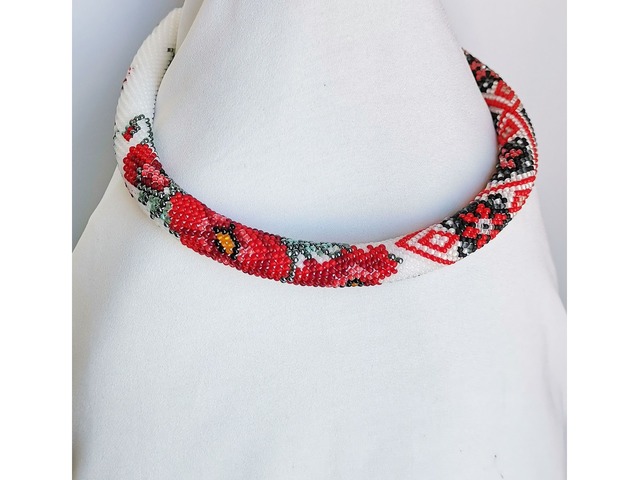 Прикраса із бісеру кольє-джгут "Маков цвіт"