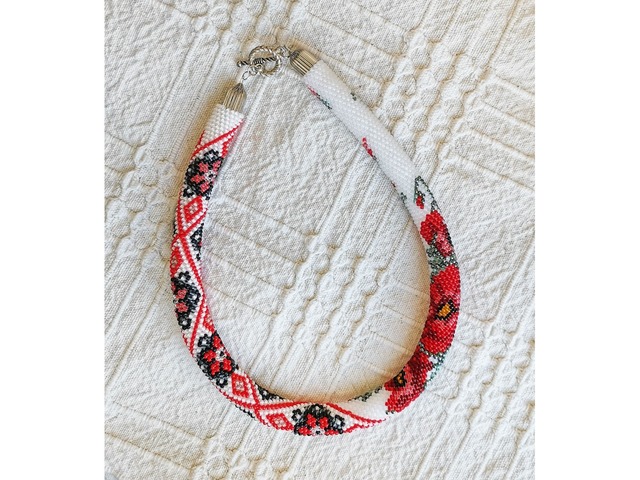 Прикраса із бісеру кольє-джгут "Маков цвіт"