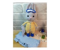 Зайчик ручної роботи, подушка і ковдра в комплекті