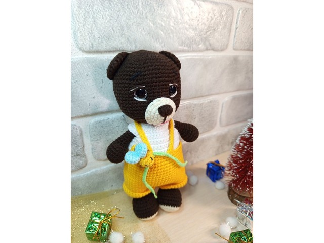 Ведмедик, м'яка іграшка