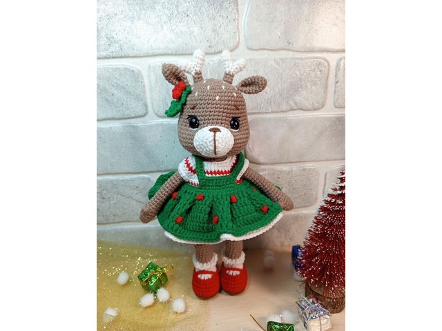 Олень дівчинка, ручна робота