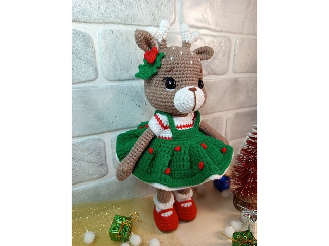 Олень дівчинка, ручна робота