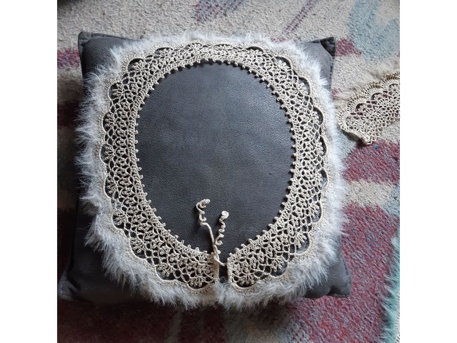 комірець мереживний плетений