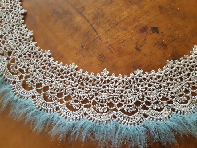 комірець мереживний плетений