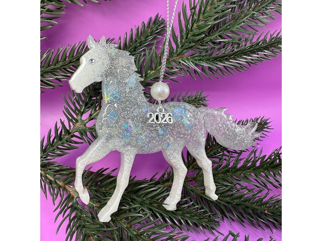 Набір новорічних прикрас на ялинку з епоксидної смоли.