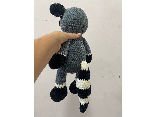 М'яка іграшка з плюша "Енот-полоскун"