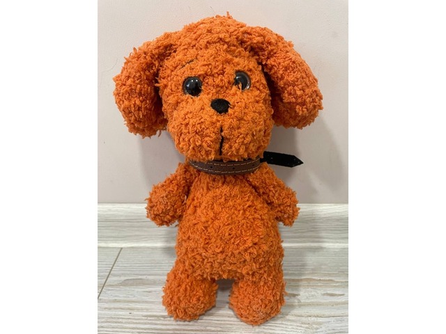 Пес Боб, з м'яких ниток