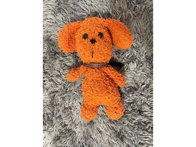 Пес Боб, з м'яких ниток