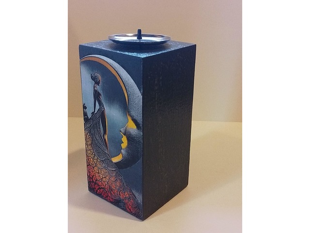 Подсвечник интерьерный