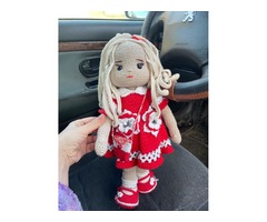 Лялька Василиса вʼязана