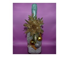 Новорічна прикраса для шампанського.