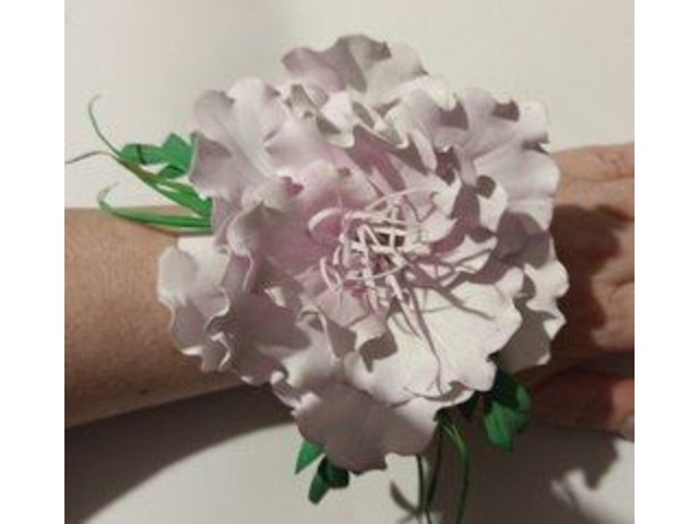 Квітковий браслет, бутон'єрка на руку  -  фоаміран