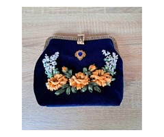 Сумка жіноча з вишивкою стрічками для подарунка