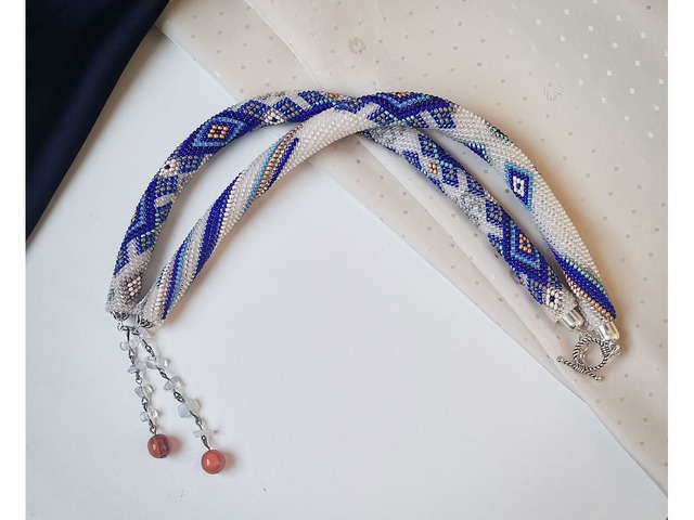 Прикраса із бісеру кольє-джгут "Зоряне сяйво"