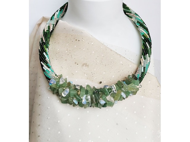 Прикраса із бісеру кольє-джгут "Мавка"