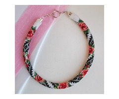 Прикраса із бісеру кольє-джгут 