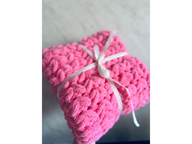 Пледи ручної роботи