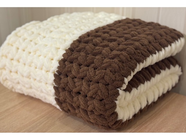 Пледи ручної роботи