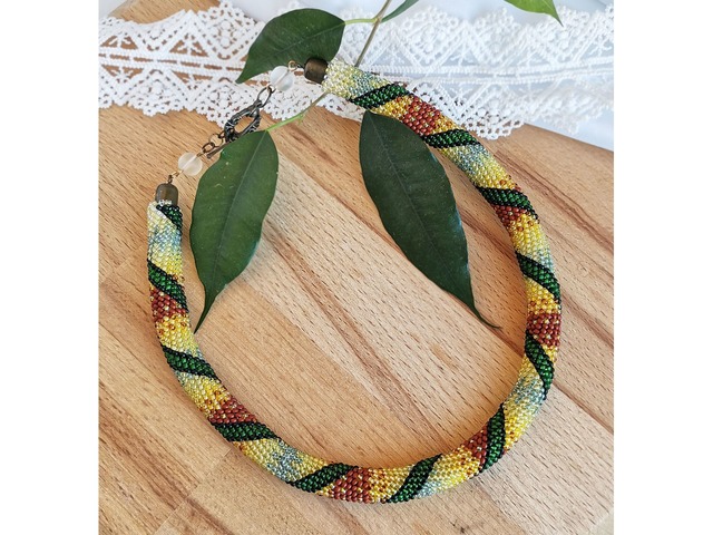 Прикраса із бісеру кольє-джгут "Чарівний ліс"