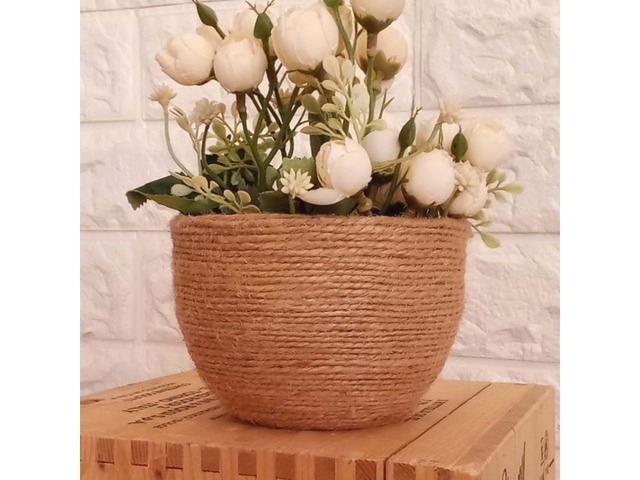 Ваза для квітів у вигляді чашки – милий і стильний елемент для вашого дому