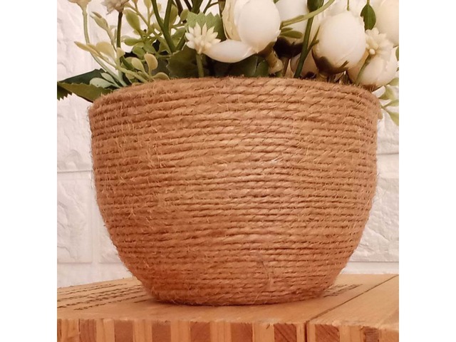 Ваза для квітів у вигляді чашки – милий і стильний елемент для вашого дому