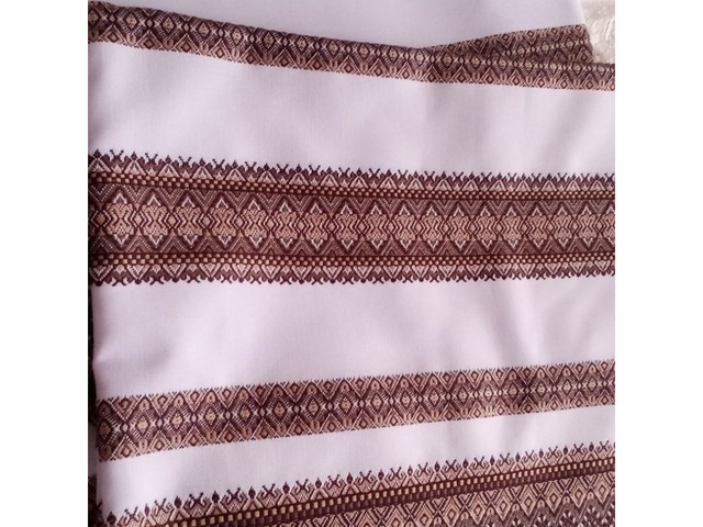 Декоративна наволочка "Віолетта" 40×40 см в українському стилі