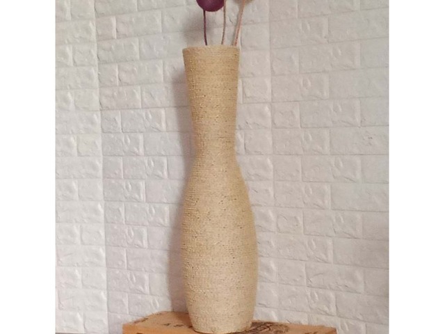 Біла ваза для підлоги висока 80см