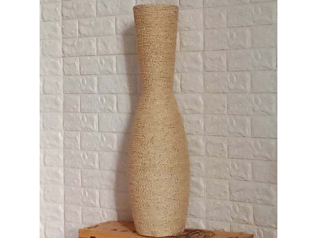 Біла ваза для підлоги висока 80см