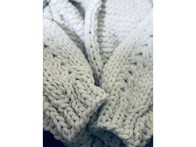 Кардиган ручної роботи