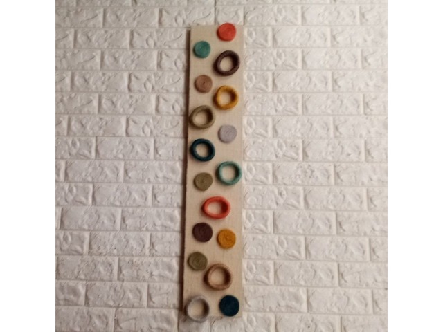 Вертикальна декоративна панель із джуту та мішковини