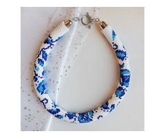 Прикраса із бісеру кольє-джгут 