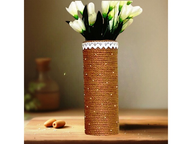 Декоративна ваза у стилі рустик