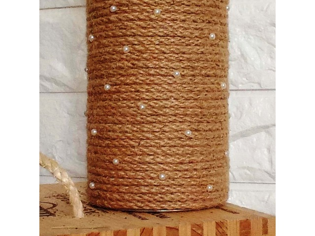 Декоративна ваза у стилі рустик