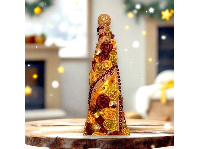 Міні новорічна ялинка в стилі бохо