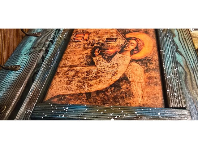 Ключниця з будиночками